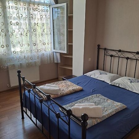 Apartment In Tbilisi Koko Exterior photo